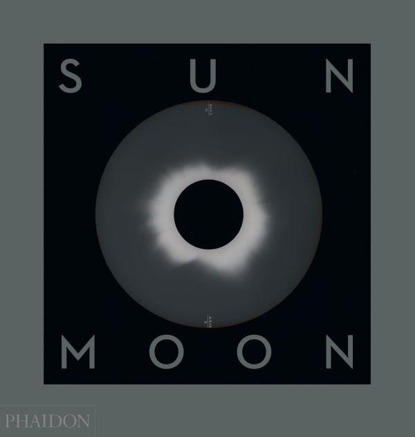 Emprunter SUN AND MOON livre