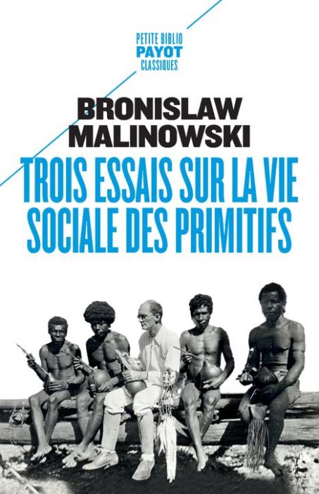 Emprunter Trois essais sur la vie sociale des primitifs livre