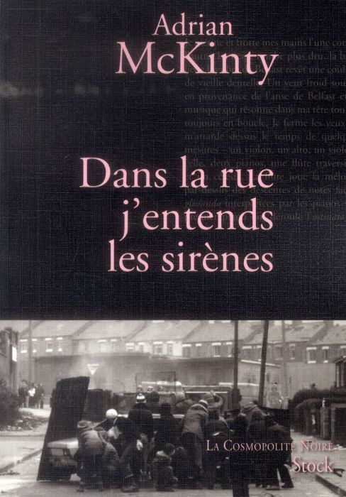 Emprunter Dans la rue j'entends les sirènes livre