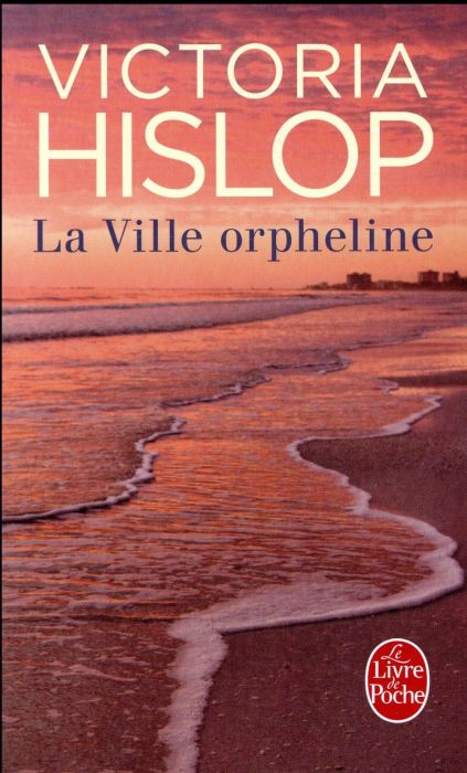 Emprunter La ville orpheline livre