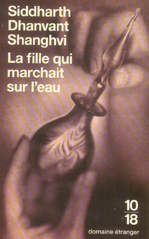 Emprunter La fille qui marchait sur l'eau livre