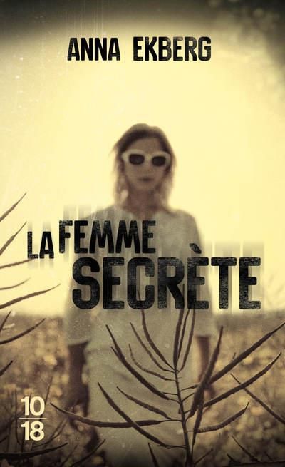 Emprunter La femme secrète livre