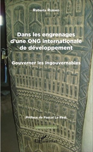 Emprunter Dans les engrenages d'une ONG internationale de développement livre