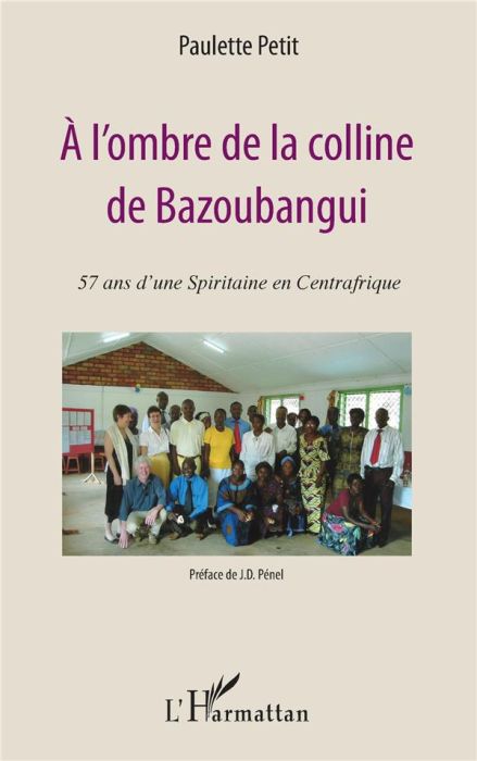 Emprunter A l'ombre de la colline de Bazoubangui livre