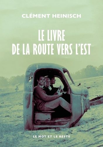 Emprunter Le livre de la route vers l'est livre