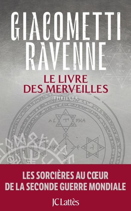 Emprunter La saga du soleil noir : Le livre des merveilles livre