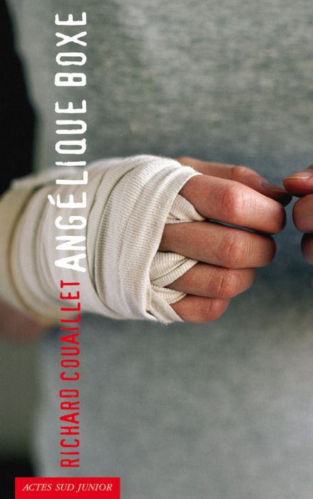 Emprunter Angélique boxe livre