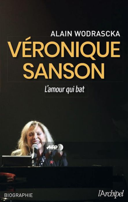 Emprunter Véronique Samson. L'amour qui bat livre