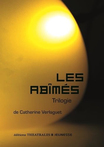 Emprunter Les abîmés. Trilogie livre