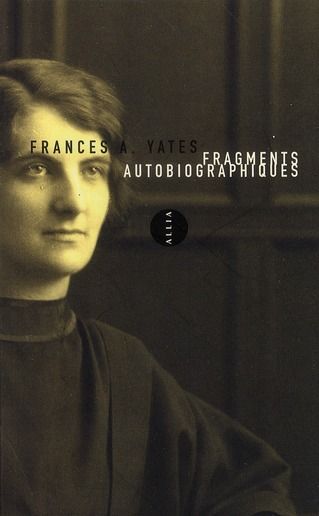 Emprunter FRAGMENTS AUTOBIOGRAPHIQUES livre