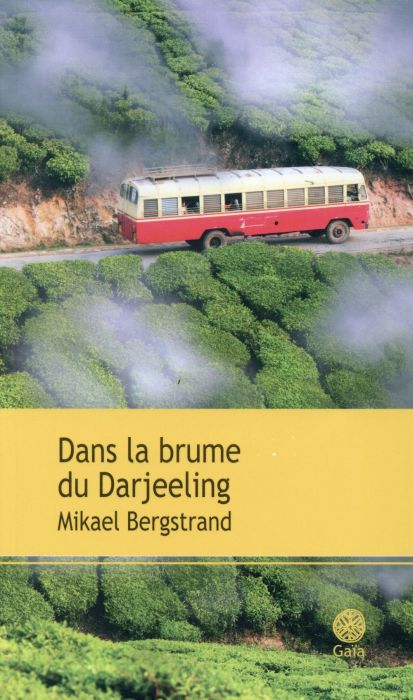 Emprunter Dans la brume de Darjeeling livre