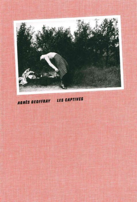 Emprunter Les captives. Edition bilingue français-anglais livre