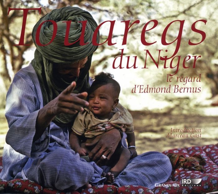 Emprunter Touaregs du Niger livre